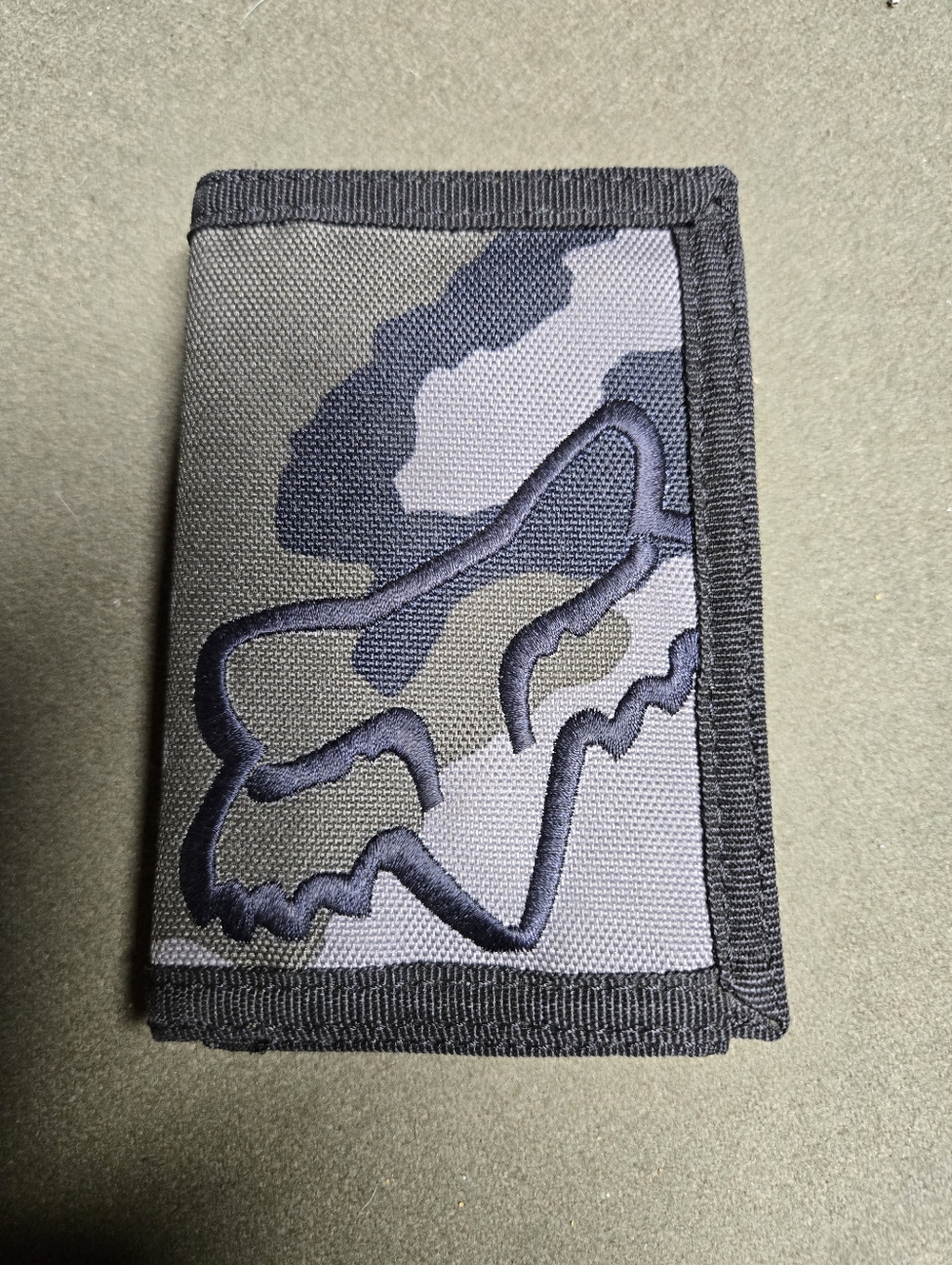 Fox Men's Camouflage Money Clip Wallet in Gray and Black